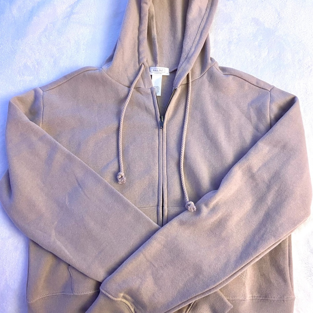 cropped zip up hoodie